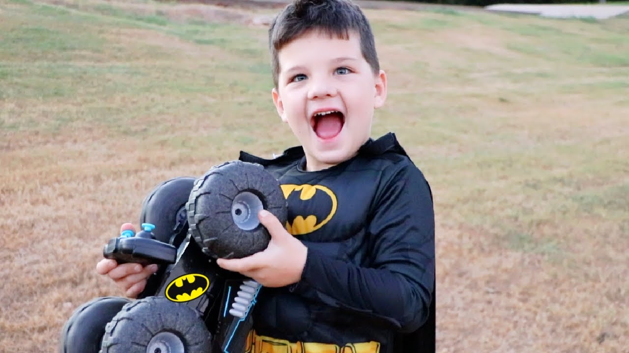 BATMAN CALEB! DRESS up as SUPERHERO & PLAYING with BATMAN TOYS with MOM outsidE! Caleb PRETEND PLAY